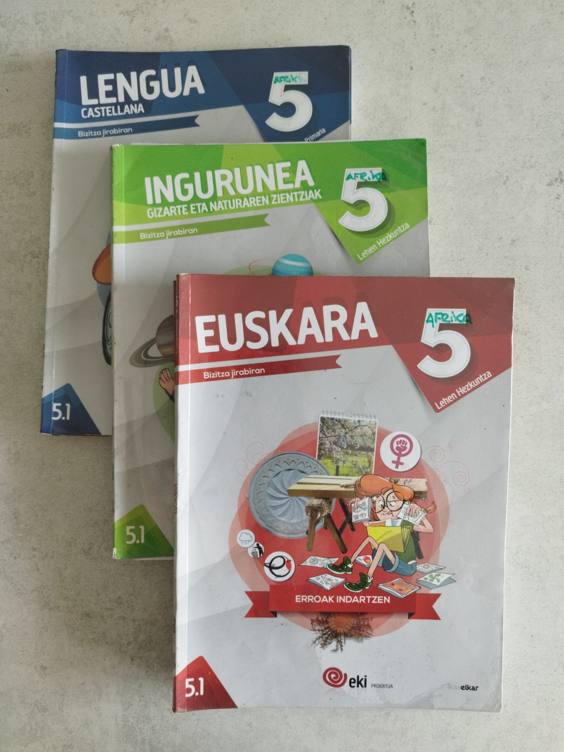 EKI LH5 liburuak irudia - iragarkilaburrak.eus