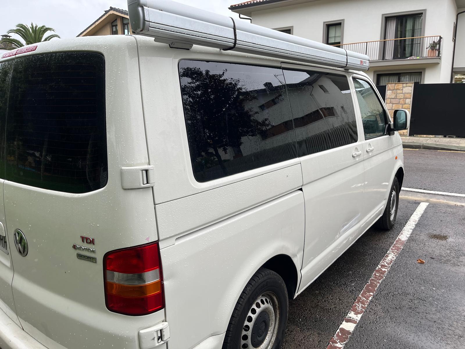 VOLKSWAGEN TRANSPORTER 2015 2.5TDI KB CTM 3.0T (4 MOTION) irudia - iragarkilaburrak.eus